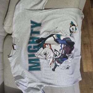 Nutmeg Anaheim Mighty Ducks Vintage 90s Hockey Graphic T-shirt